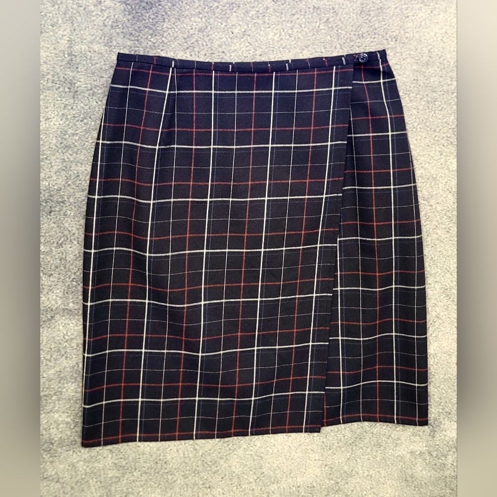 VTG Liz Claiborne Sport Straight Navy Blue Plaid Wrap Skirt Women's Size 6 P